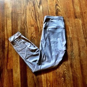 Women’s workout leggings.